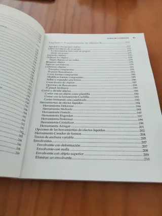 Illustrator CS5 (Manuales Imprescindibles / Ess...