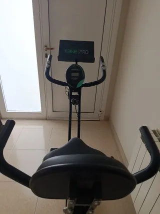 Bicicleta Estática Cecotec Xbike Pro