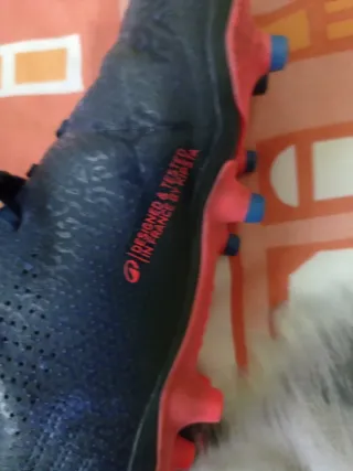 Botas de fútbol Kipsta talla 37