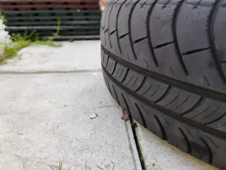 Llantas de chapa con tapacubos Mercedes
