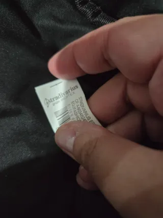 Mochila negra acolchada