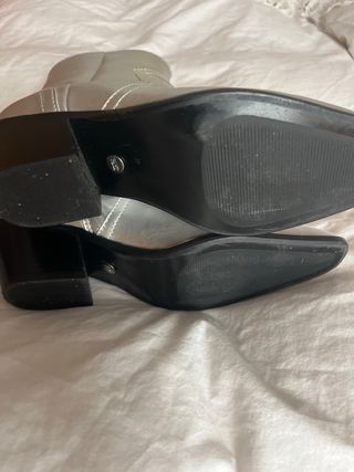 Botines plateados talla 39