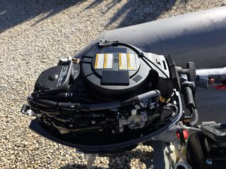 Barco Duromar con motor Yamaha