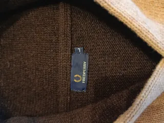 Jersey Fred Perry punto