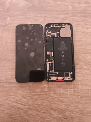 iPhone 12 Negro Desmontado