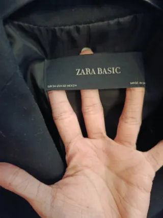 Americana Zara Talla 34 Negra