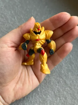 Ultra Lord Keryon Gormiti  Wave 4 Popolo del Fuoco