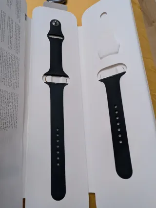 Apple Watch series 8 acero inoxidable.