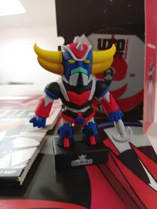 Figura Goldorak con DVD e Poster