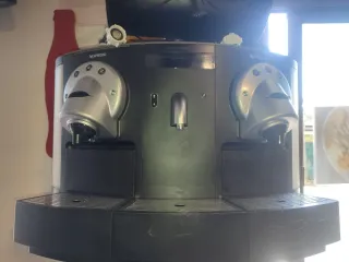 Cafetera Nespresso Doble