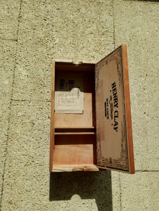 Caja Decorativa Madera Henry Clay War Hawk