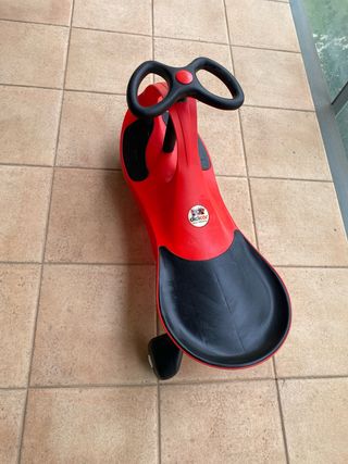 Coche Didi para niños rojo