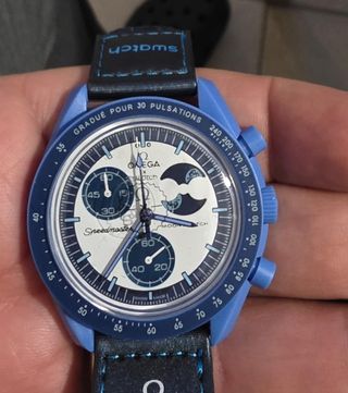 Omega x Swatch MoonSwatch Blu