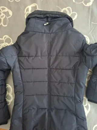 Cazadora acolchada Bershka marino oscuroT.XS