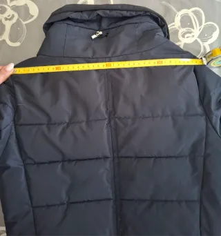 Cazadora acolchada Bershka marino oscuroT.XS