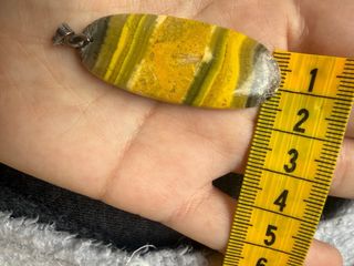 Colgante Jaspe Abejorro Piedra Volcánica