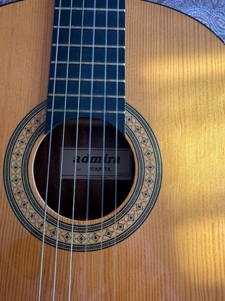 Guitarra Española  NEGOCIABLE