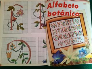 3 revistas de PUNTO DE CRUZ, 2,5€ unidad