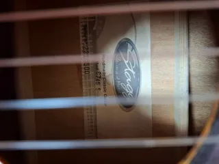 Chitarra classica Stagg top massello