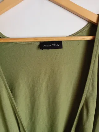 Blusa Anna Field verde y rosa