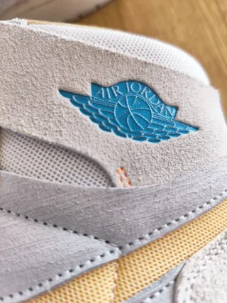 Air Jordan 1 High Zoom CMFT 2 Light Orewood Brown