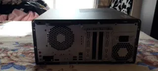 Torre Victus sin procesador lo demás tiene todos