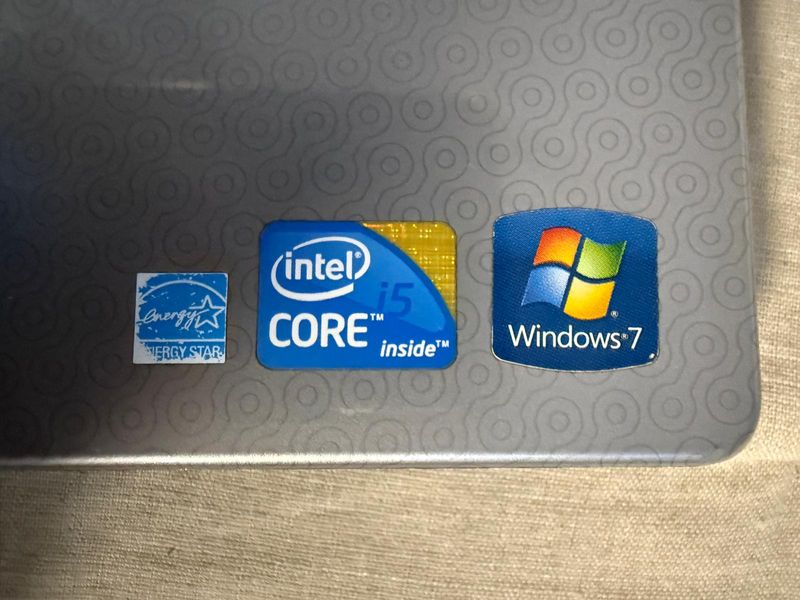 Dell Studio 1558 (PP39L) Portátil afbeelding 3