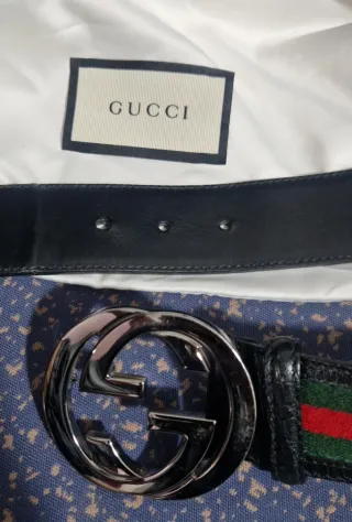Cinturón Gucci Web Tribanda Hebilla GG Entrelazada