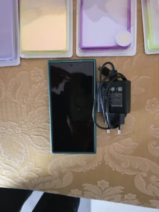 Funda ESR Flickstand Samsung S24 Ultra MagSafe