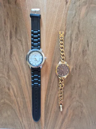 Pack 2 relojes moda mujer.