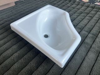 Lavabo esquina mini autocaravana o camper