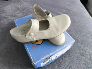 Zapatos Comunión Beige T.34