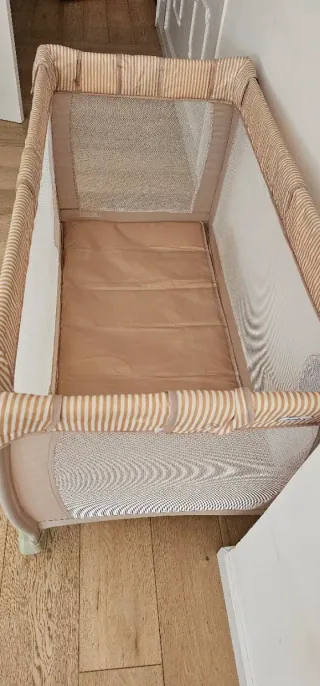 Cuna de viaje Asalvo Beige