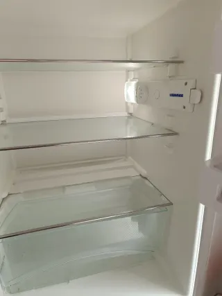 Nevera Liebherr blanca