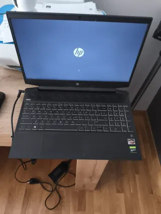 Ordenador portátil HP negro