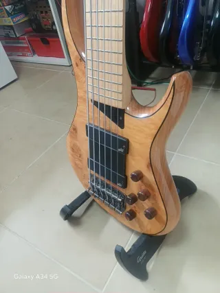 Bajo MTD Kingston Z6