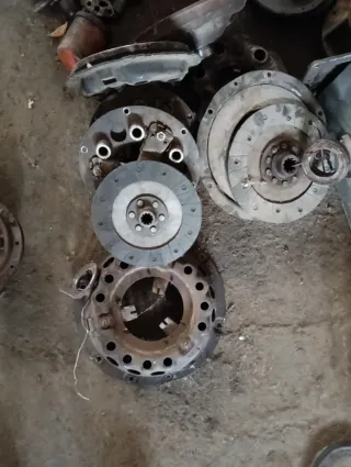 Embragues para motocultores