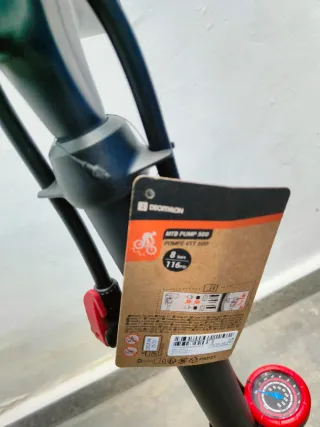 Bomba de aire B'TWIN sin estrenar