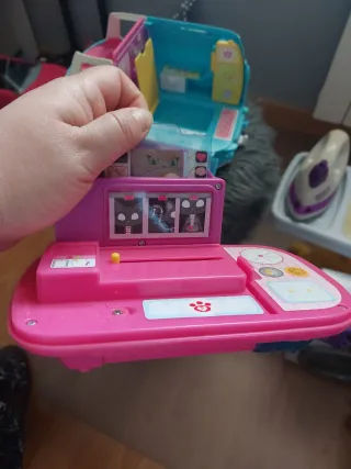 Pin y Pon  furgoneta veterinaria