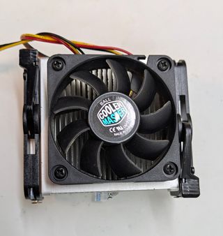 Dissipatore CPU Cooler Master Diametro di 60 mm.