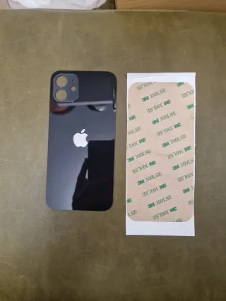Tapa trasera iPhone 12 Negra + Adhesivo
