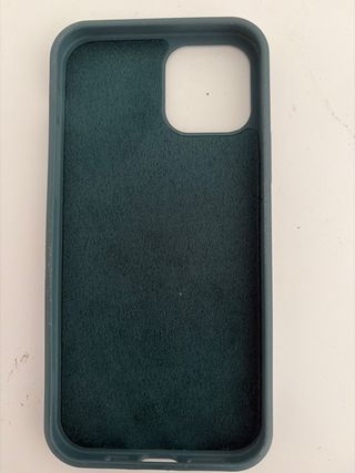 Lote 3 fundas iPhone 12 + 2 cables