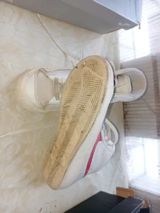 Zapatillas Nike Blazer Rojas y Blancas