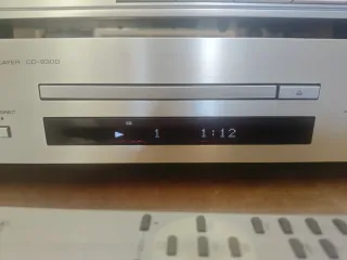Reproductor CD Yamaha CD-S300 Plata