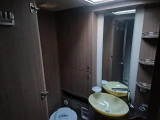 Autocaravana Burstner Aviano i 728