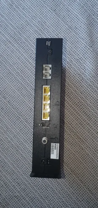 Router ARRIS ,Decodificador R + 2 mandos