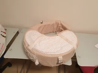 Cojín de lactancia con funda