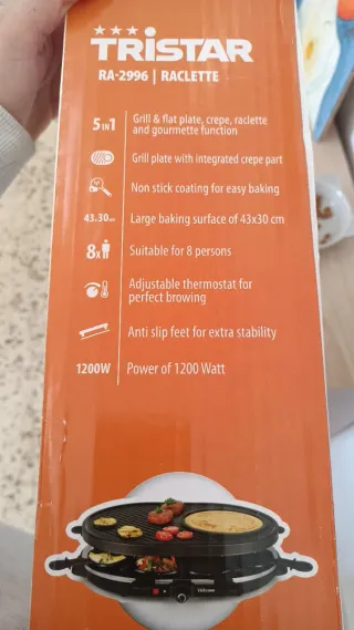Raclette Tristar RA-2996 para 8 personas