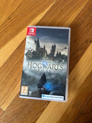 Nintendo Switch Azul y Rojo con videojuegos