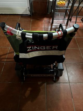 Silla de ruedas eléctrica Zinger plegable